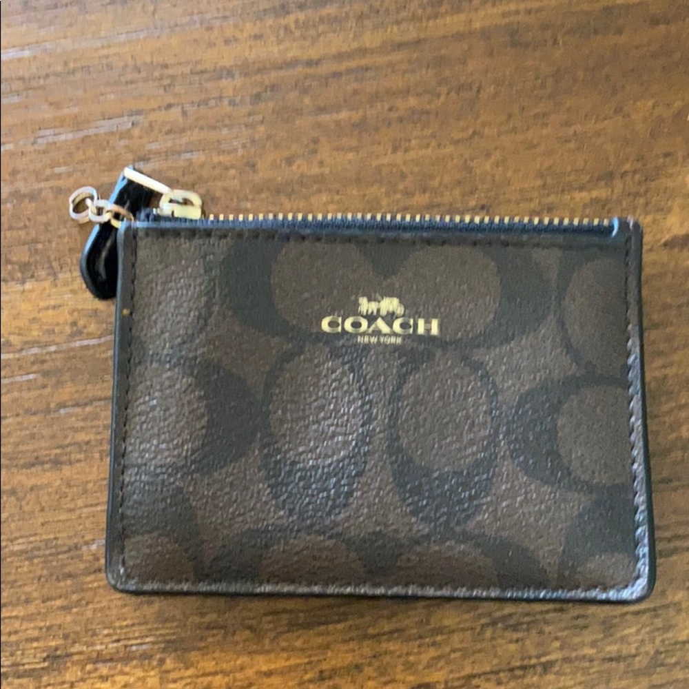 Coach wallet LNC HOST PICK